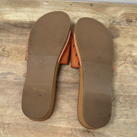 Universal Thread Slide Sandals in Tan and Orange - Picture 3 of 10